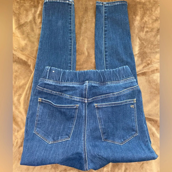 Madewell pull on denim jeans - Picture 2 of 8